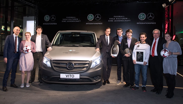 DFB und Mercedes-Benz verleihen Integrationspreis in Dortmund