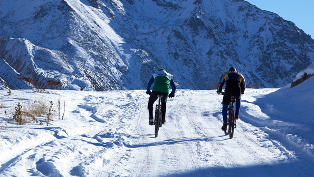 Mountainbiken bei Schnee und Eis – Tipps zur Pflege und Ausrüstung