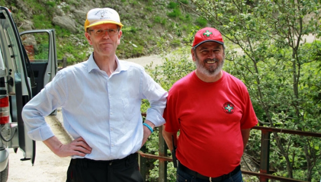 Josef Pockstaller (links) und Walter Bader (rechts) von der Bergrettung Achenkirch