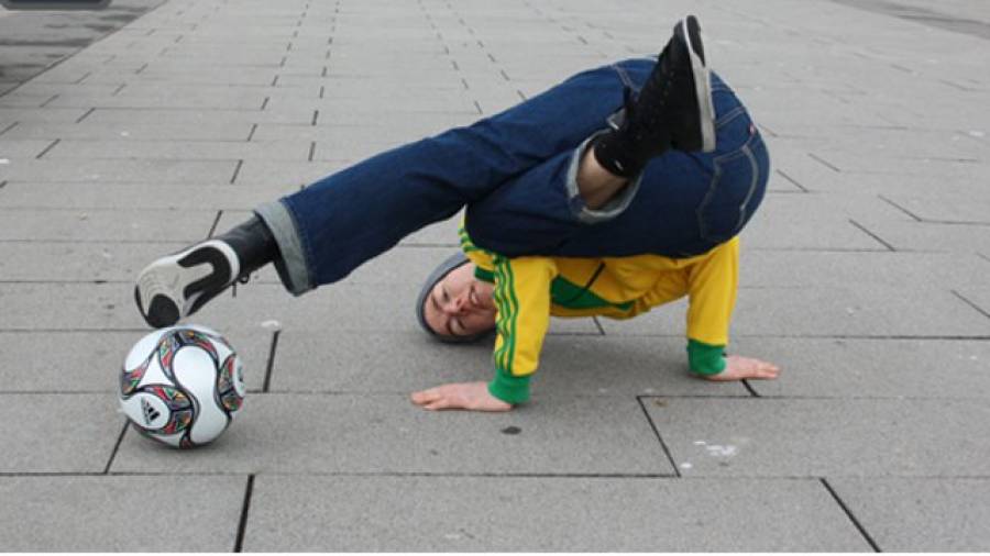 Freestyle-Fußball – Die Kunst am Ball – Gewinnt 5 „Street Skills“-DVD‘s