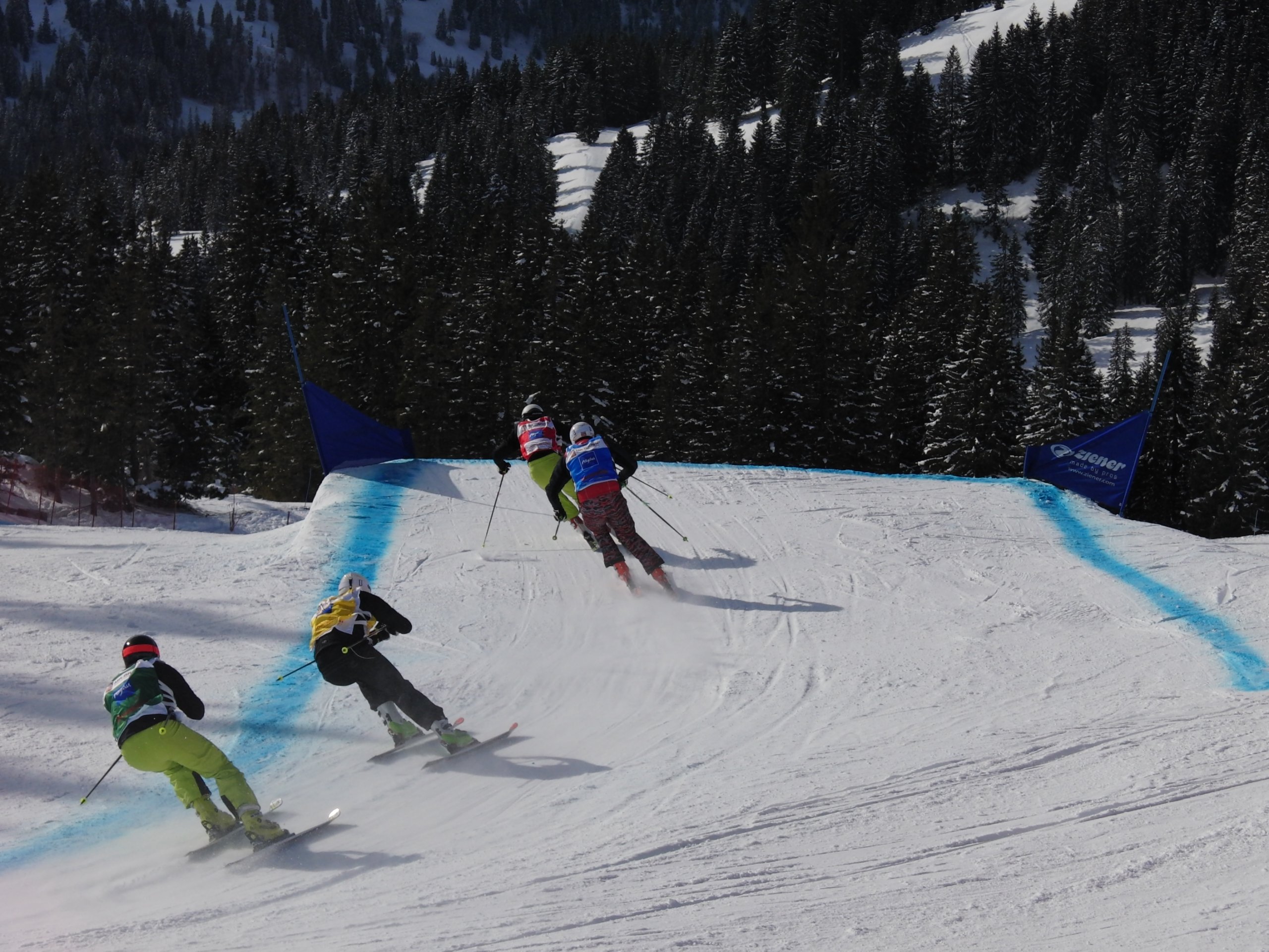 Erfolgreiche deutsche FIS Weltcup Ski Cross-Premiere in Grasgehren
