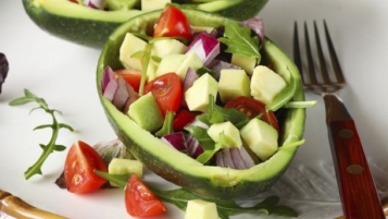 Tomaten-Avocado-Salat