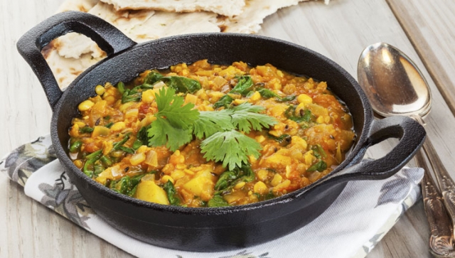 Vegetarisch – Linsen-Curry mit Minz-Joghurt Dip