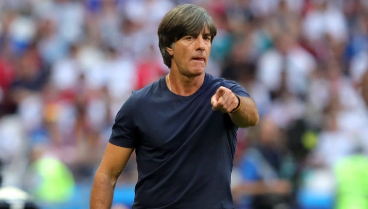 Joachim Löw setzt Tätigkeit als Bundestrainer fort