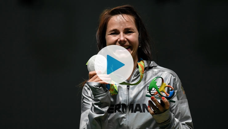 Silbermedaille - Sportschützin Monika Karsch im Interview