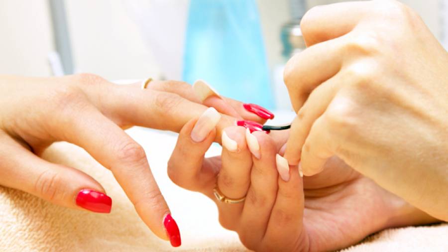 Nagelprobe - 6 Tipps für schönere Fingernägel