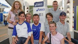 Frontrunner meets ASICS Family & Friends in Hamburg und auf Schalke
