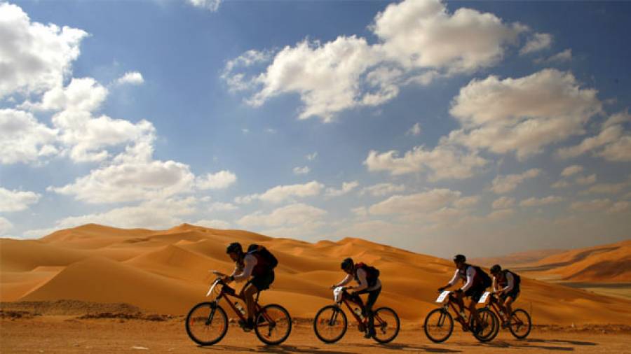 Durch die Wüste - Die Abu Dhabi Adventure Challenge 2009