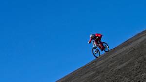 164,95 km/h – Markus Stöckl stellt Mountainbike Speed-Weltrekord am Cerro Negro auf