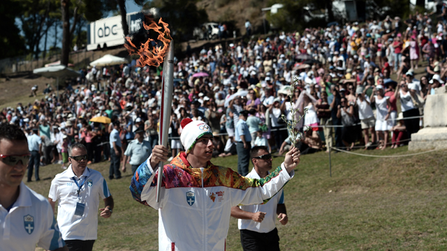 Sotschi 2014: Olympisches Feuer entzündet