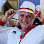 getty images; Marianne Buggenhagen bei der Einkleidung