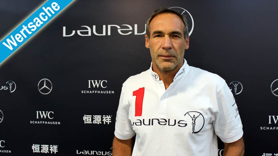 Derk Hoberg (Titelbild) -- GES Sportfoto / Mercedes-Benz (Textbilder)