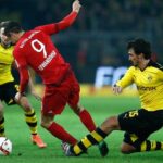 getty images; Nächste Saison wieder vereint? Mats Hummels (re) im Zweikampf mit Bayern-Stürmer und Ex-Dortmunder Lewandowski