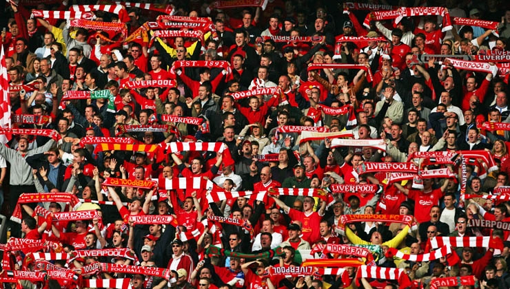 Getty Images; Die Tradition des Fangesangs stammt aus England
