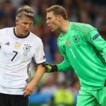 getty images; Alter und neuer Kapitän: Bastian Schweinsteiger (l.) und Manuel Neuer