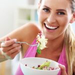 thinkstockphotos.com -- Eine ausgewogene Ernährung gleicht Vitamin-Mangel in der Regel aus