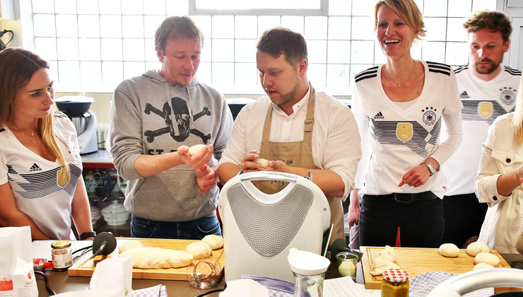 kochen mit dem dfb koch derk hoberg